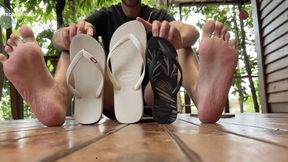 My foot won’t fit! Crazy size comparison - Feet Vini foot size 15 (MP4-HD 1080P)