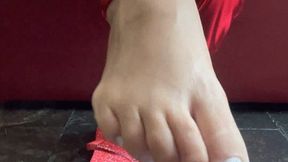 Juliette_rj on Flip Flops teasing to a perfect Orgams