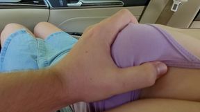 Curvy babe with big natural boobs masturbates in the car