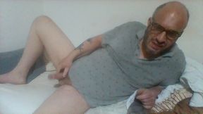 Dennis wants sex with woman or couple