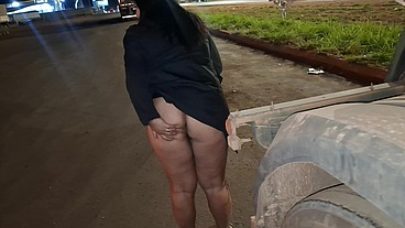 Levei Minha Esposa pro Caminhoneiro e Peguei o Cu Gozado Depois