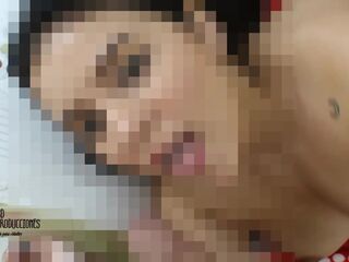 Hermanastra pidió un masaje y termino con sexo duro y el goo en sus tetas perfectas