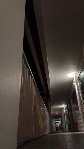 RISKY public fuck with Daddy🥵