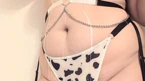 Thick thirsty HuCow gets wet and drips milk all over her curvy body with a tit reveal