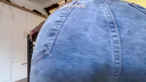 Tight Jeans + Hot Farts - I Take Off My Jeans and Let Out All the Wet Farts