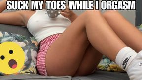 MORNING COFFEE TURNS INTO FEET SUCKING AND ORGASM