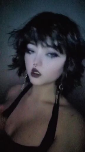 Teen emo goth shows off her tits