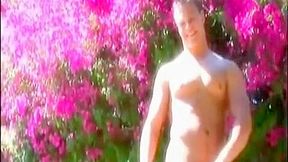 Damon shows off in the shower