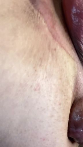 Extreme Anal and Pussy Pumping Close up