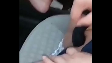 Chubby Asian MILF rubs her hot snatch in the car
