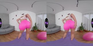 Masturbating on a big pink ball - TmwVRnet