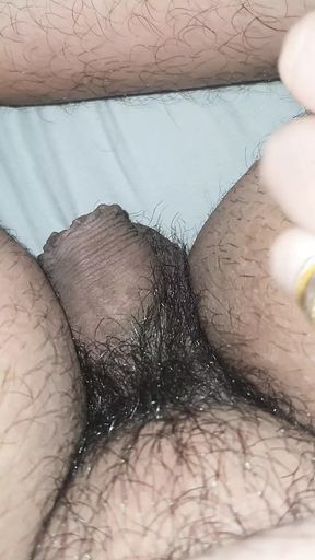 Step mom hand slip on step son leg close to his dick in bed