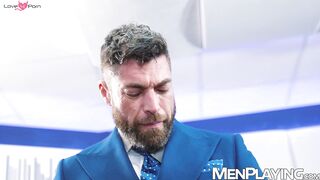 Justin Jett seduces OnlyMatt into deepthroating his massive cock