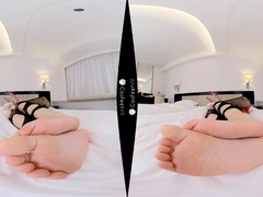 Amateur Foot Fetish Girlfriend Sucks and gives a Footjob