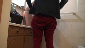 Cuckold Husband Creampie Clean up After Stranger Fucked His Wife