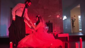 Dirty Bride Siouxsieq Gets Gangbanged