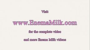 Lingeried lesbian squirtng milk analy