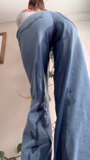 Rewetting Jeans &amp; Shoes multiple times while listening to your playlist - Pissing jeans Compilation