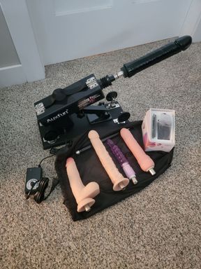 ⚠️ MY FUCK MACHINE ARRIVED⚠️