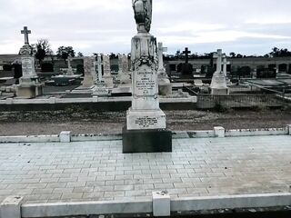 Thick Haunches Spooky Vibes Video two St Johns Cemetery