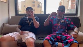 Conhe&ccedil_i o Maloka na minha festa, n&atilde_o deu outra, chamei pra casa e fodi ele gostoso