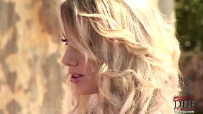 See Danielle'_s lusty backstage set