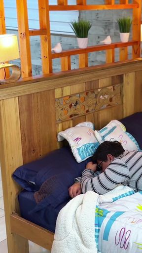 Two dicks in the same day! I fucked my boyfriend and the plumber in the same room!   Clip 1