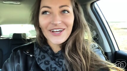 Dani Daniels bj car