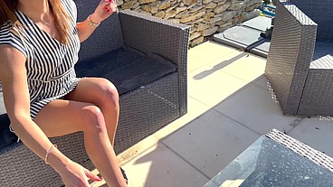 Jade, 25ans, n'est pas aussi sage qu'elle le laisse paraître...