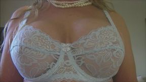 DROOLING FOR MY BRA wmv