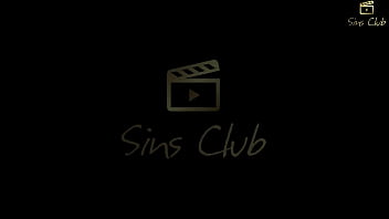 A rabetuda do cu enorme da o cu para uma rola preta enorme - Bruna Ferraz da bunda gigante e gostosa da trabalho para o NegroTop