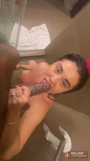 Curvy Hotwife Sucks off Rome Major's BBC in the Shower
