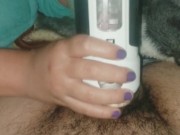 Golosa me saca toda la leche en minutos con sus ricas manos y su masturbador