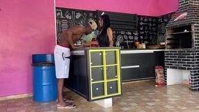 subrinha pega sua tia fodendo escondido com seu marido enquanto o tiu fica distraido na churrasqueira * bruna lopesxx *