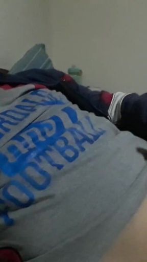Jerking off 4 Latino Masturbacion Chileno