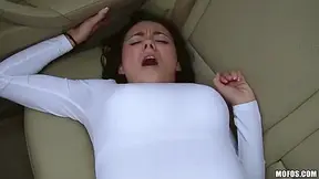 Ass Nice And Vanessa Decker - Pretty Hitchhiker Has A Nice Ass