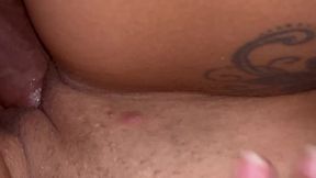 baixinha gostosa quis esprementa o plug mais foi m