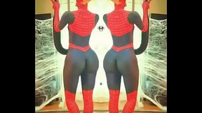 Spiderbae IG: LovelyNicocoa