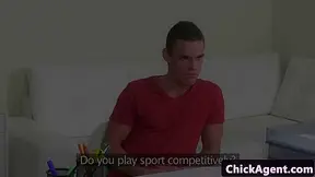 Pussylicked dame agent cumsprayed at casting