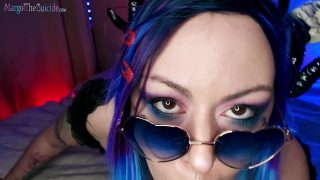 Succubus cosplayer deepthroats dildo and makes herself orgasm