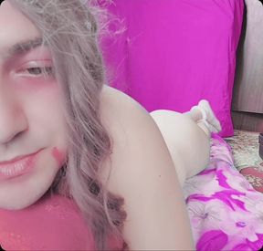 Big White Ass Blonde Redhead Kitty Crossdresser Hottie Sissy Yummy Smooth Soft Body Seducing Horny