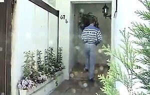 Deutsche Oma braucht taglich eine Portion Sperma