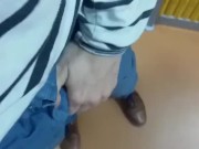 Exhib #3 - Branlette à la bibliothèque