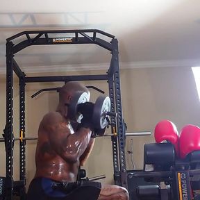 Resistance Training Workout Core Training Is Critical for Improving Posture, Enhancing Performance, Increasing Injury Resistance