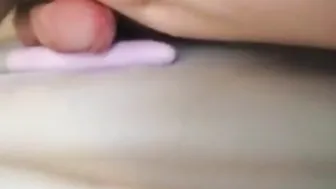 Twink humps vibrator to a sticky cumshot