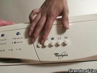 Very old golden-haired granny pleases 2 workers