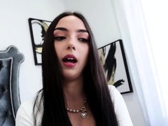 Virgin stepsis hates condoms so stepbro rides her raw