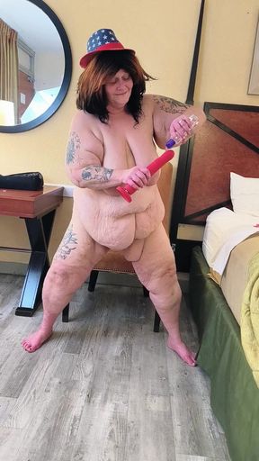 Wtf Is That in My Hotel Room Fat Dildo in a Chair Cums Everywhere