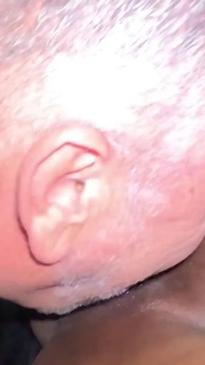 Cheating MILF Calls Her Lover to Come Eat Her Pussy