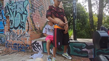 SEXO CON UN DESCONOCIDO EN PARQUE DE MEDELLIN